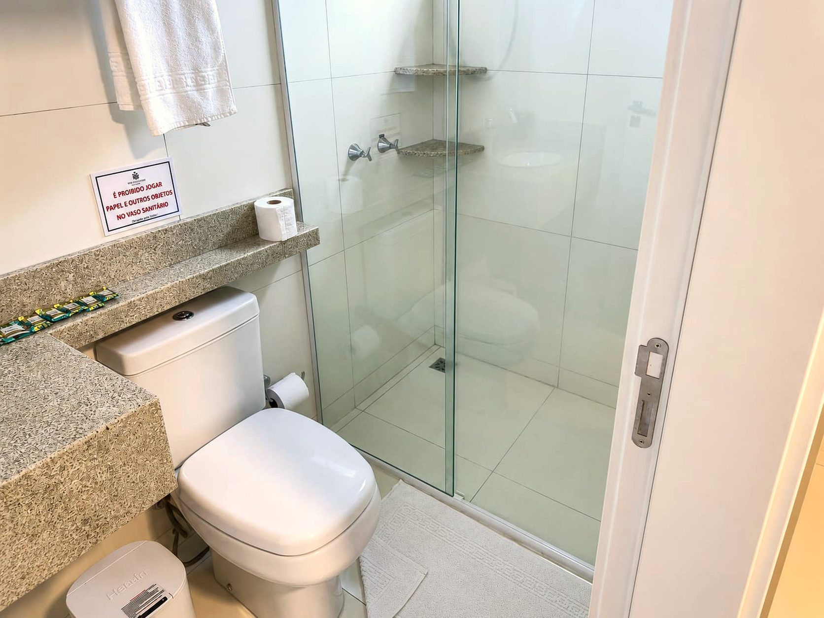 Suíte Quíntupla Superior na Pousada Villa D’Luri, foto 3